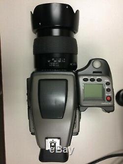 HASSELBLAD H1 MEDIUM FORMAT CAMERA WITH 80mm F/2.8 LENS, back, viewfinder, grip
