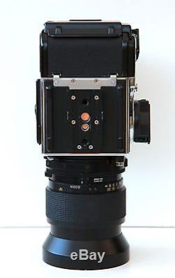Hasselblad 205FCC Film Camera Distagon 50mm f/2.8 T film back 205 FCC