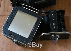 Hasselblad 500CM Medium Format SLR Film Camera w 80mm CF lens & A12 Back kit set
