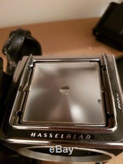 Hasselblad 503CW Camera Body and CW Winder with A12 120 Roll Film Back
