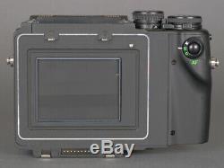 MINT Contax 645 AF Medium Format Setup 80mm f2 withBack Grip Prism. SERVICED