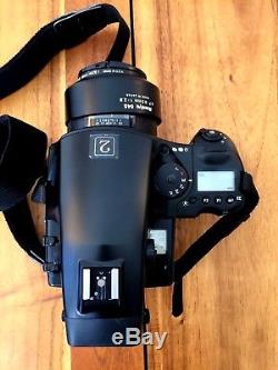 Mamiya 645 AFD Medium Format SLR Camera Body & 80mm 2.8 Lens & 1 Film Back