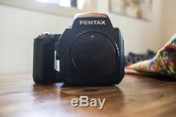 Pentax 645N Medium Format SLR Film Camera 120 & 220 back